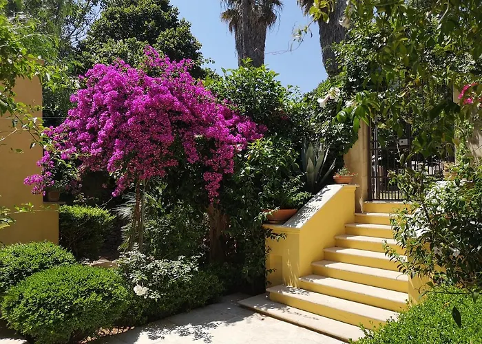 فندق مبيت وإفطار Corte San Giuseppe كازارانو