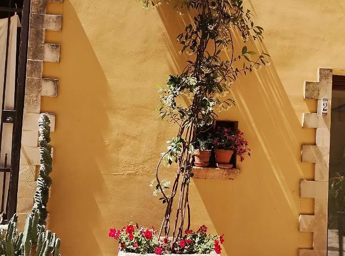 فندق مبيت وإفطار Corte San Giuseppe كازارانو