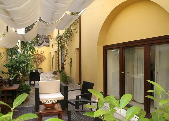 Corte San Giuseppe فندق مبيت وإفطار كازارانو