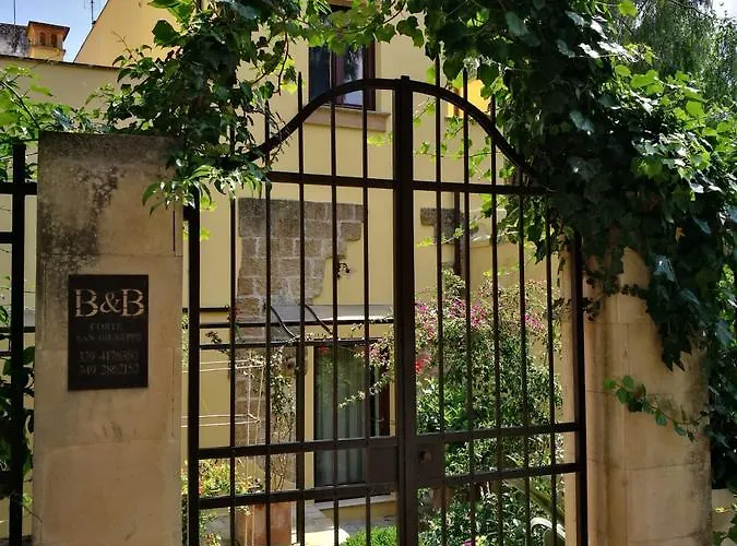 Corte San Giuseppe فندق مبيت وإفطار