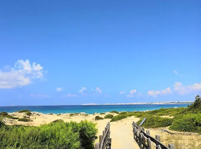 Corte San Giuseppe فندق مبيت وإفطار كازارانو